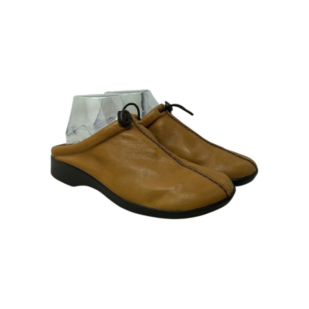 Arcopedico Tan Leather Slip-On Clogs